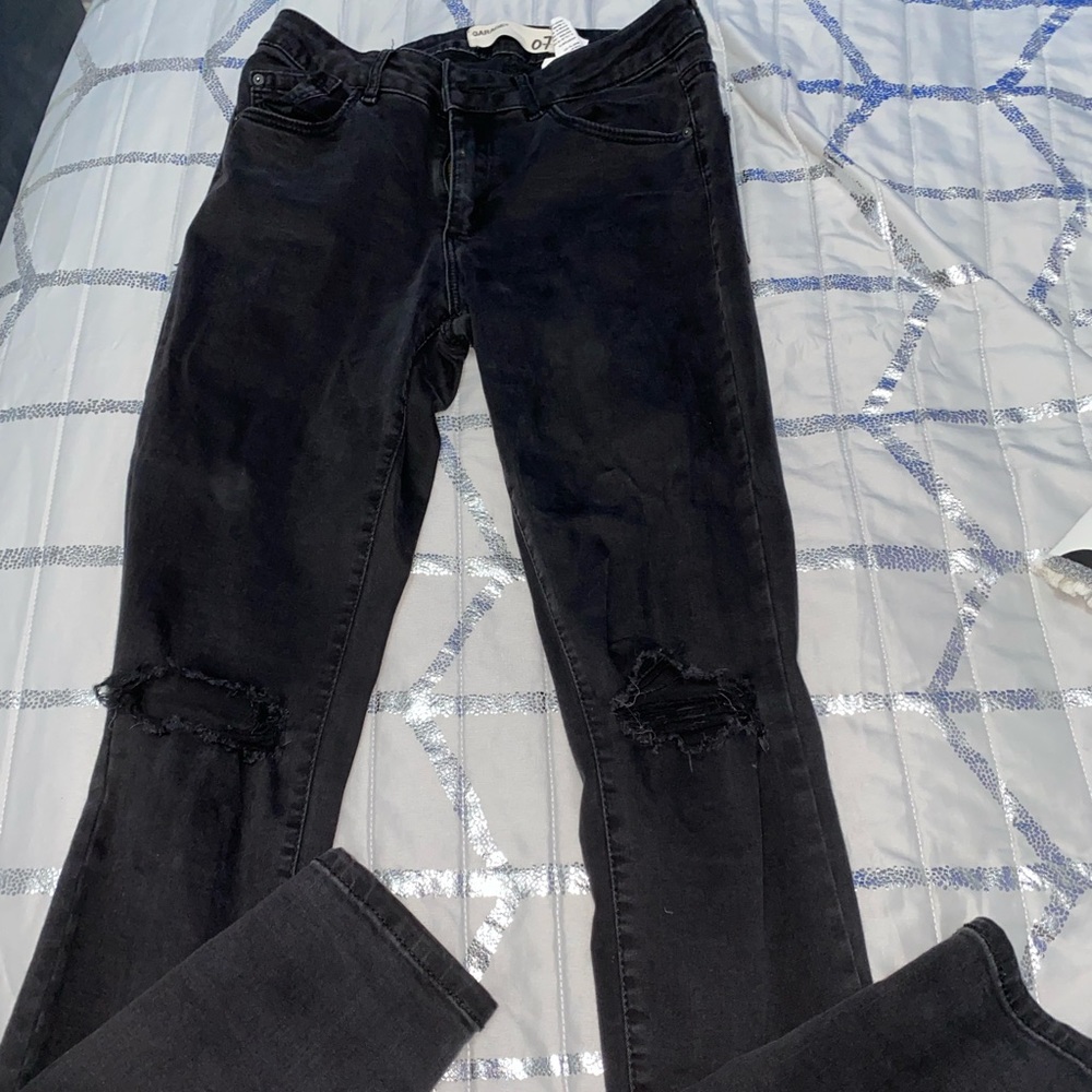 GARAGE Distressed Jeans